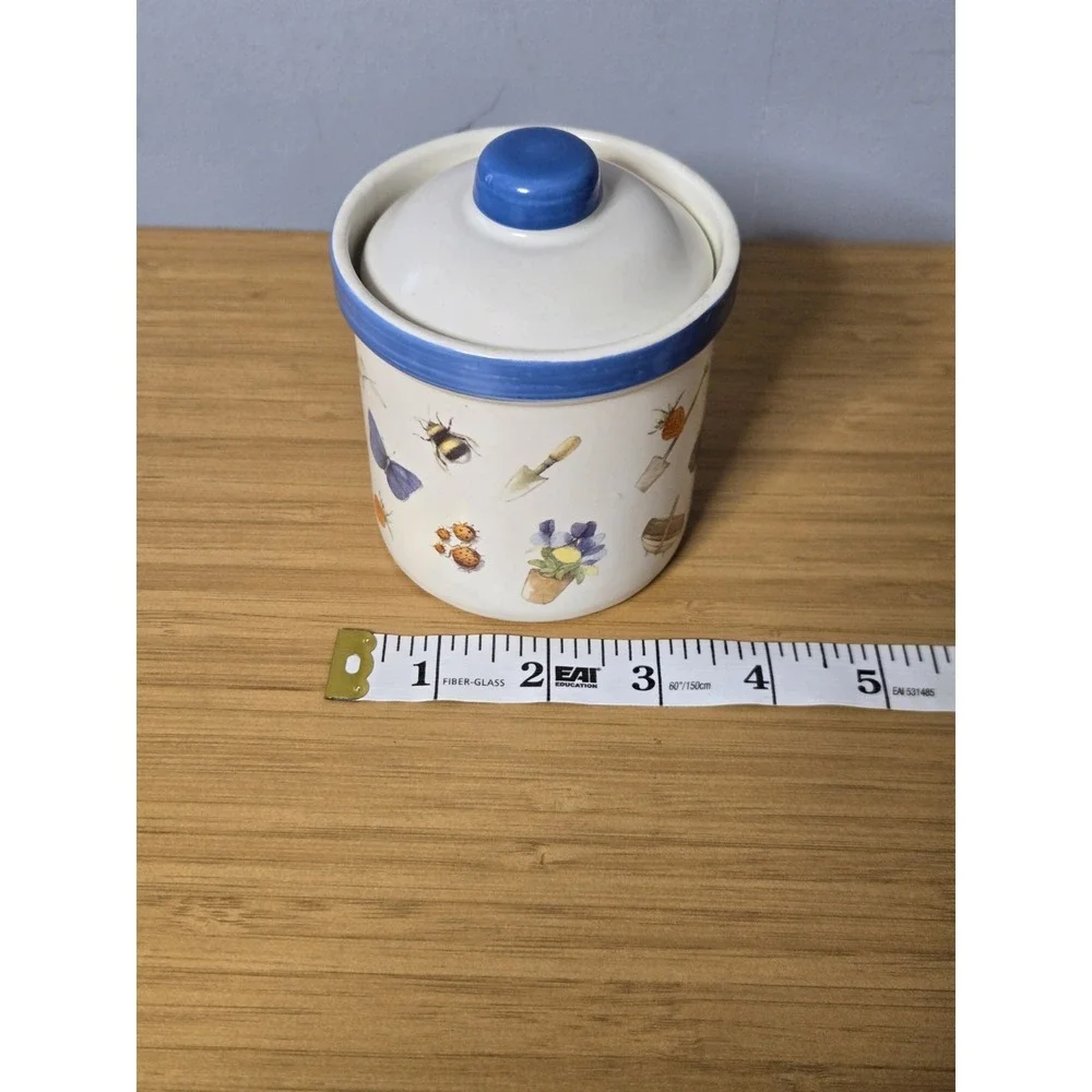 Hallmark vintage marjolein